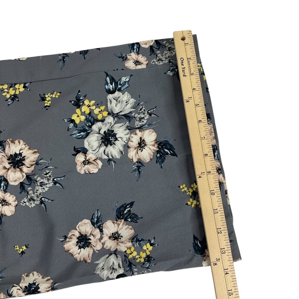 Torrid Palazzo Pants Women's Sz 1 Gray Floral Tie Front Wide Leg Elastic Waist - Picture 9 of 9